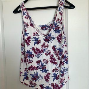American Eagle Women's Floral Tank